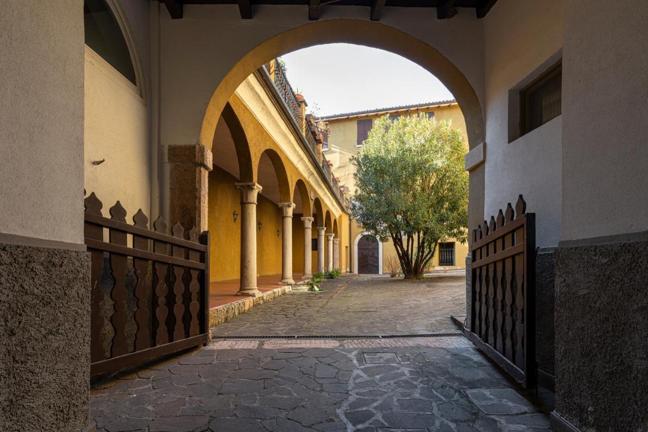 Appartamento Agata San Felice del Benaco Exterior foto